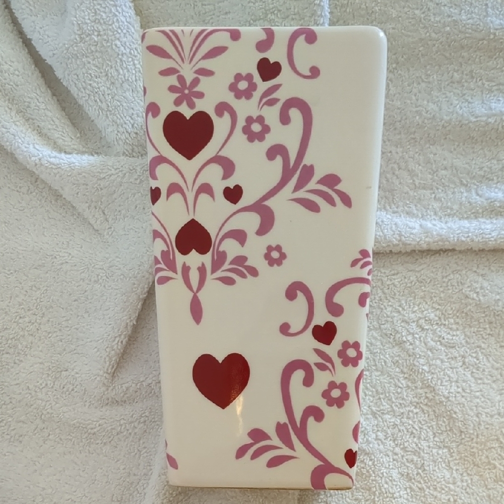 White Ceramic Vase with Pink and Red Heart Motif - Height Is Around 7 1/2 Inches